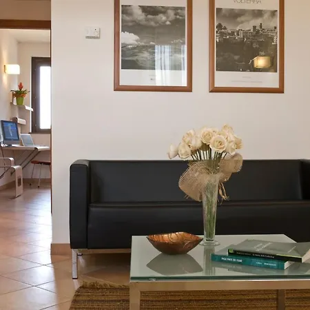 Bed & Bike 3* Volterra