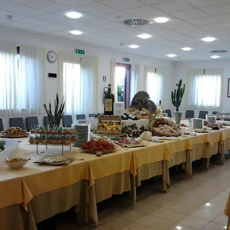Bed & Bike Hotel Volterra