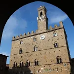 Bed & Bike 3* Volterra